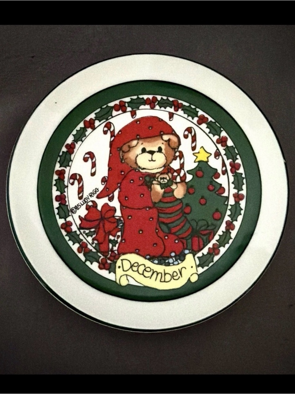 Lucy & Me DECEMBER 4" Mini Plate CHRISTMAS Lucy Rigg Enesco 1985 BIRTHDAY EUC